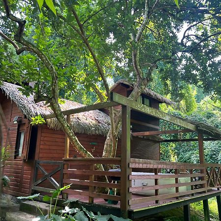 Ti Zaboka Chalet , Spa Privatif Les Abymes Exteriör bild